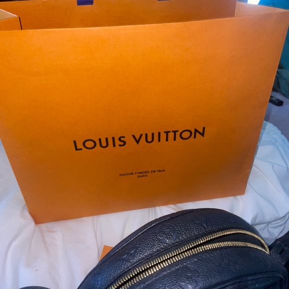 Louis Vuitton Boite Chapeau Souple Bag Monogram Empreinte Leather MM - Picture 8 of 13